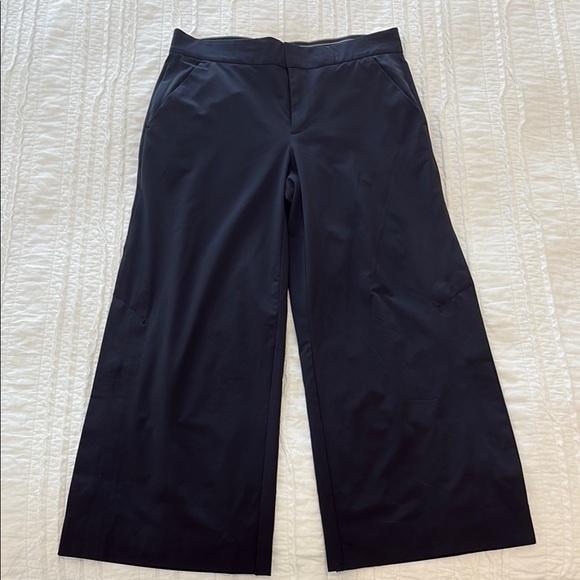 Athleta Black Wide-Leg Women's Pants - Picture 1 of 8